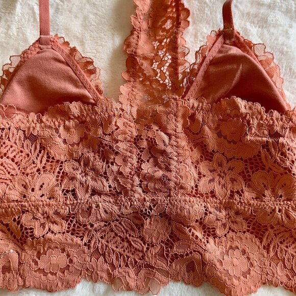 NWT Aerie Coral Bluegrass Lace Padded Racerback Bralette - Size: Small - Picture 6 of 8